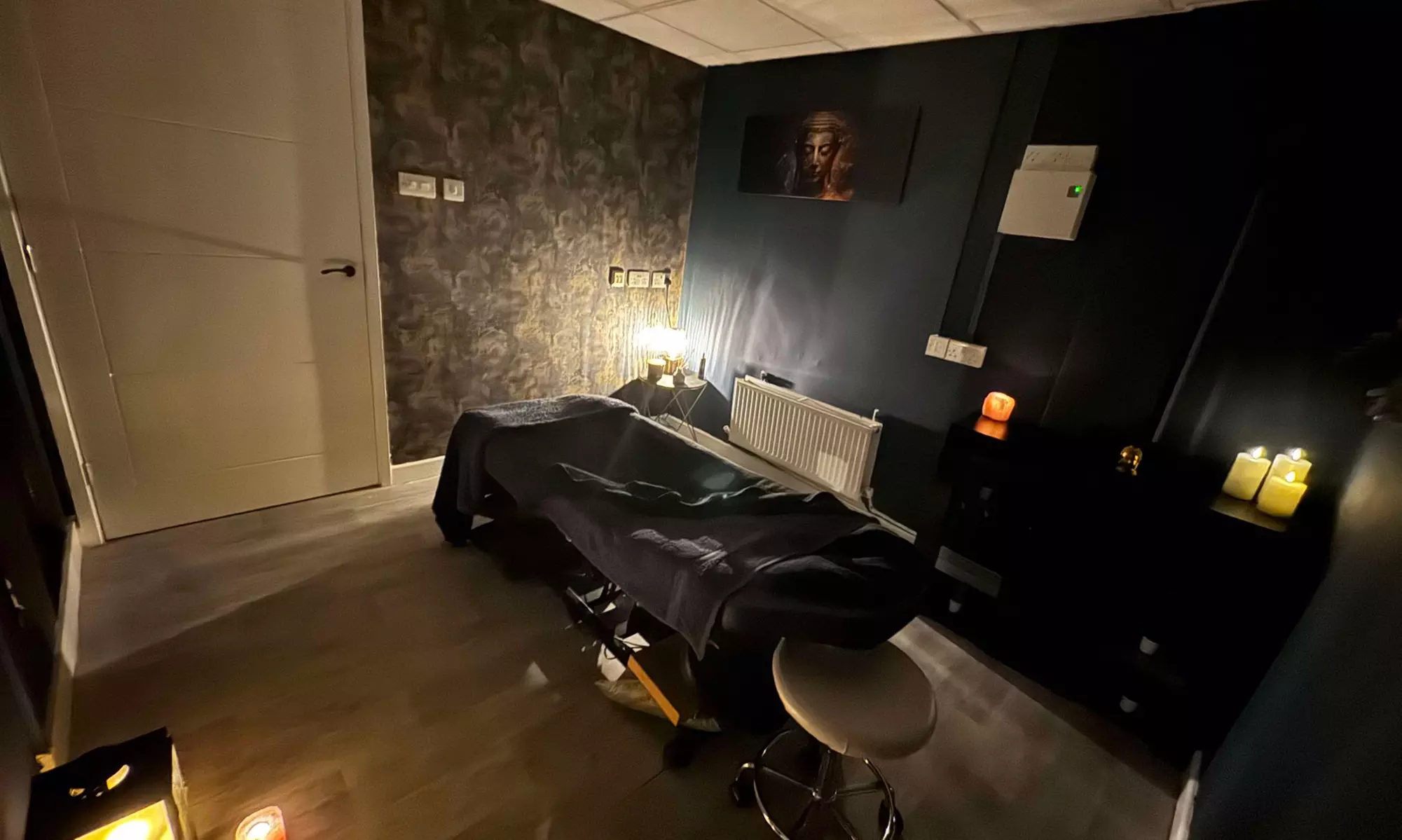 Unleash Ultimate Relaxation: Create Your Dream Pampering Package!