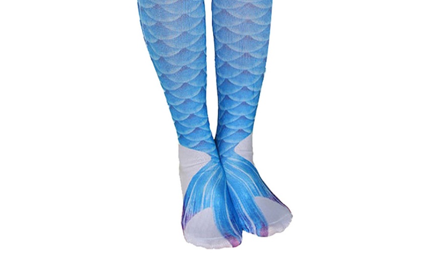 Image 4: Mermaid Print Socks