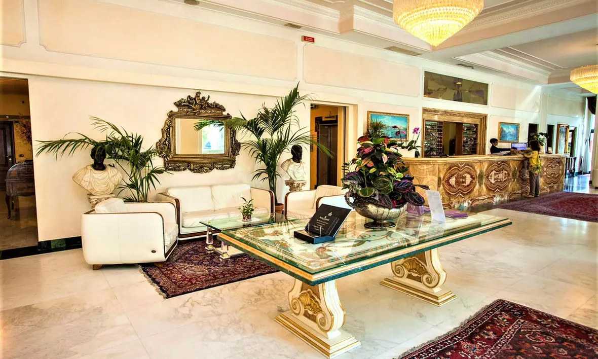 Abano Terme 4*: Smart Room con mezza pensione e piscine termali