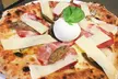 Pizza für 2 oder 4 Personen bei Sfizio Italienisches Restaurant (bis zu 33% sparen*) - Second Medium