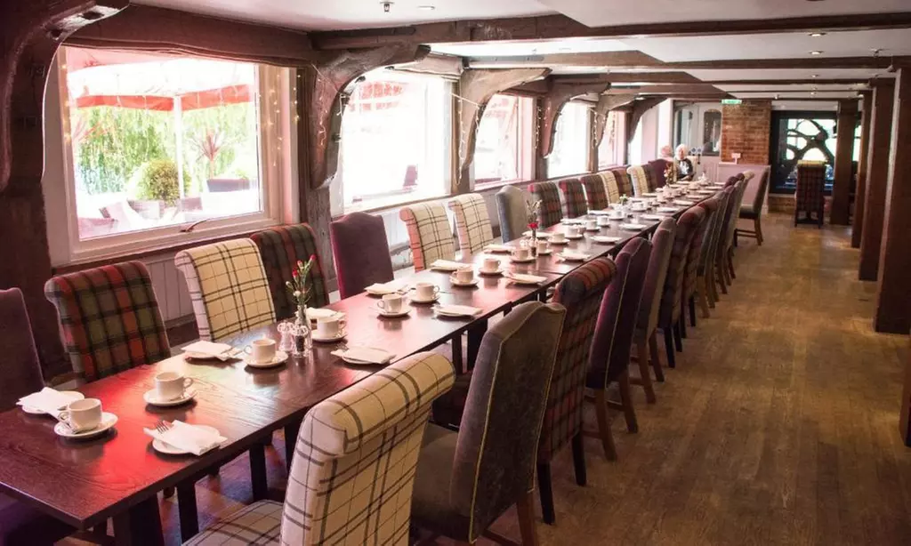 Suffolk: One or Two-Night Stay with Breakfast