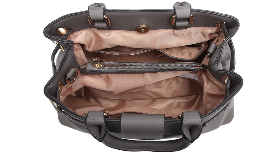 Image 11: Padlock Shoulder Bag