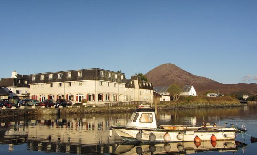 Image 6: Isle of Skye stay with breakfast