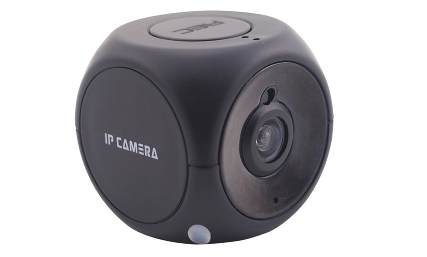 Image 4: Night Vision Cube Mini IP Camera