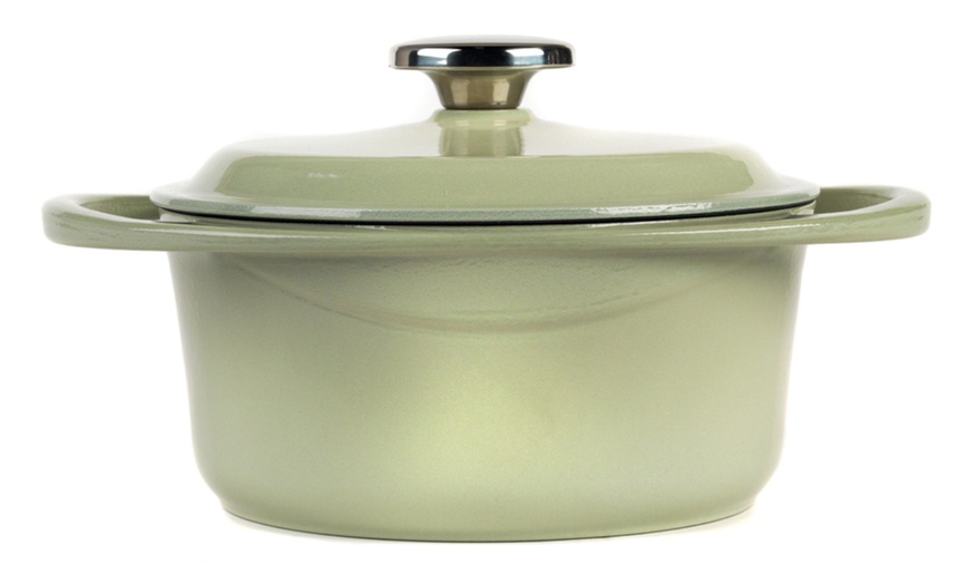 Image 2: Berndes Casserole Dish with Lid