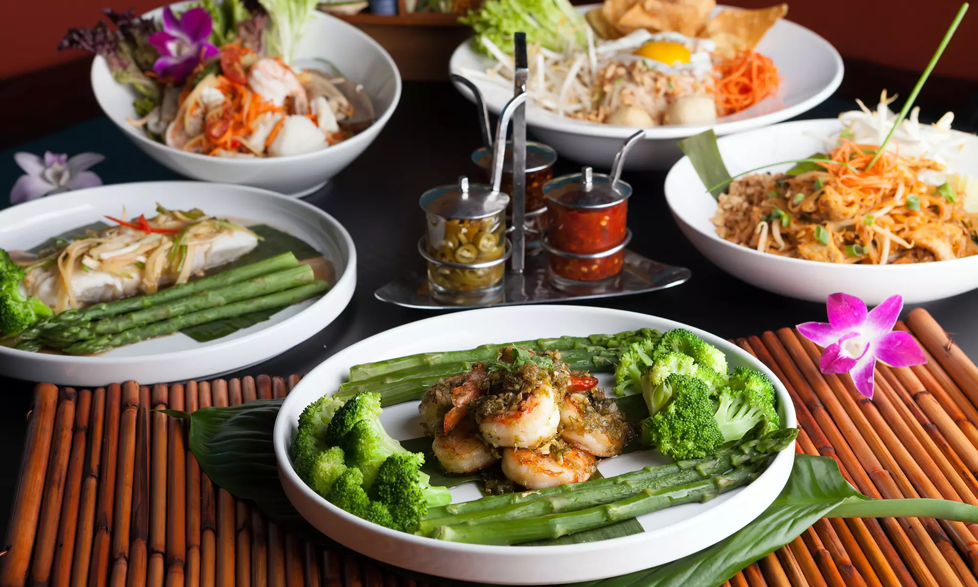 25% Cash Back at Jai Thai - Primary Image