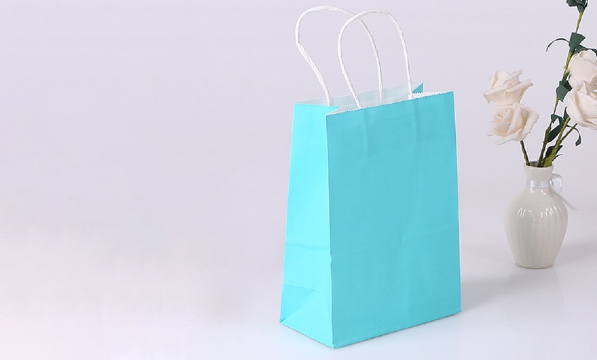 Image 6: Sacs cadeaux en papier