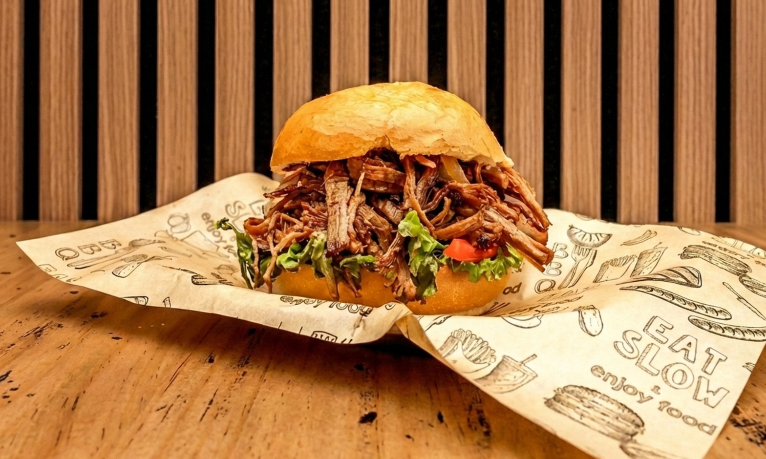 Menú de burger para 2 o 4 con bebidas y opción a entrante y postre