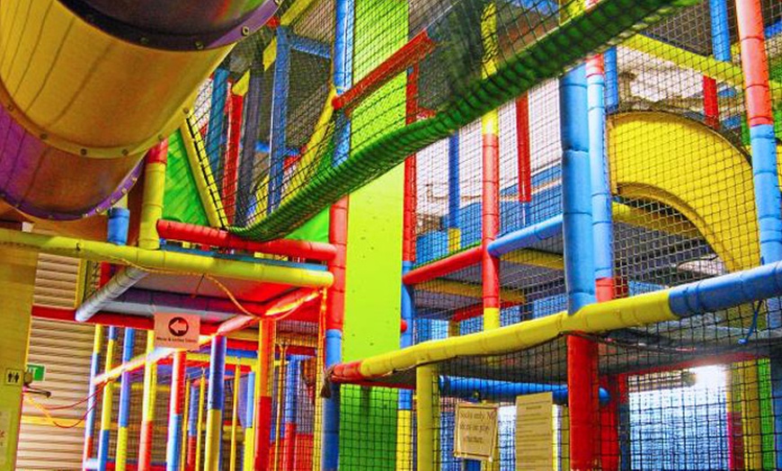 Image 11: Play Centre Entry