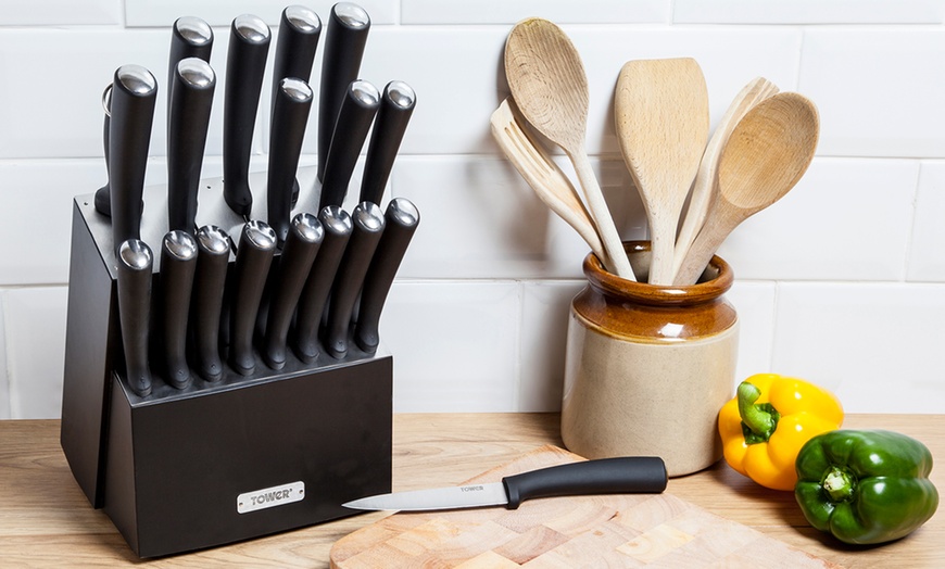 Image 1: Tower 19-Piece Knife Block Set 