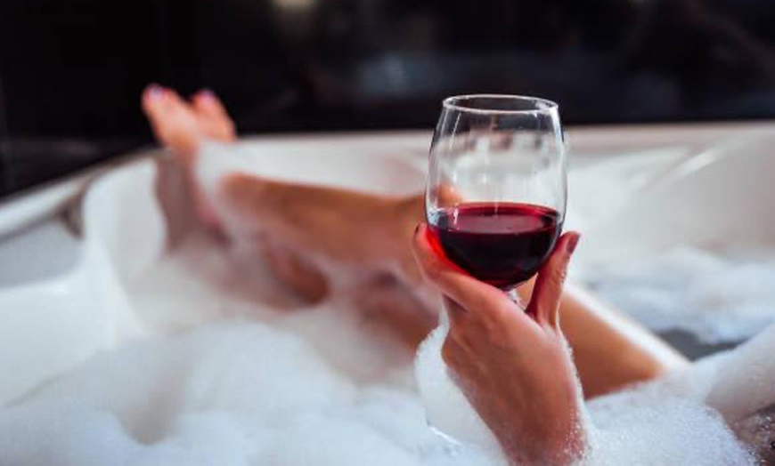 Image 1: Experiencia termal para 2 con acceso a spa y degustación de vino