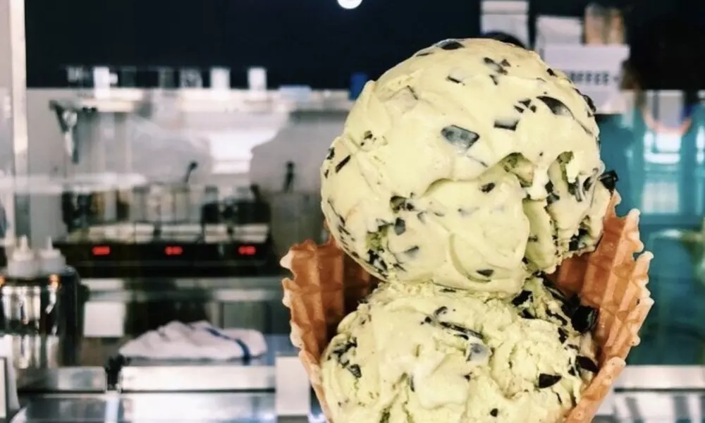 Enjoy $5 Vouchers for Takeout & Dine-In Ice Cream Treats