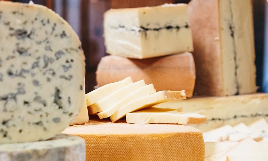 Image 3: Hamburguesas y entrantes para 2 o 4 personas 