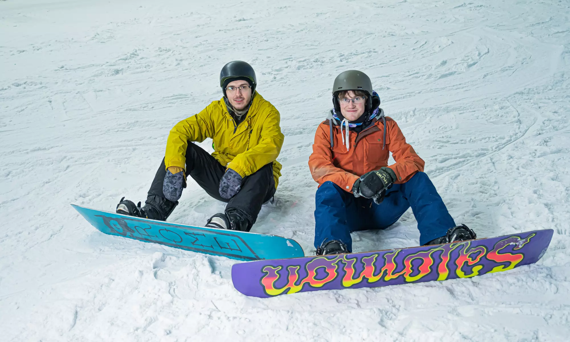 Enjoy a 2- or 5-Hour Ski or Snowboard Group Lessons with a Hot Drink