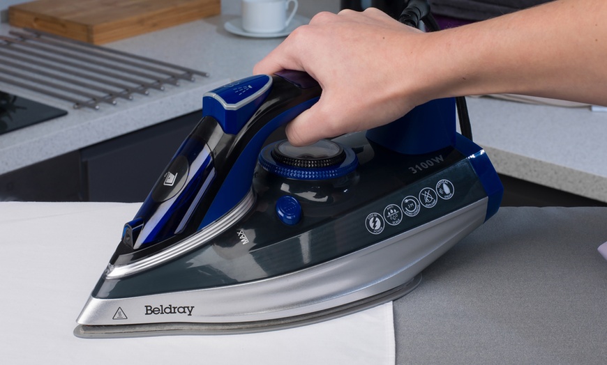 Image 3: Beldray 3100W Steam Iron