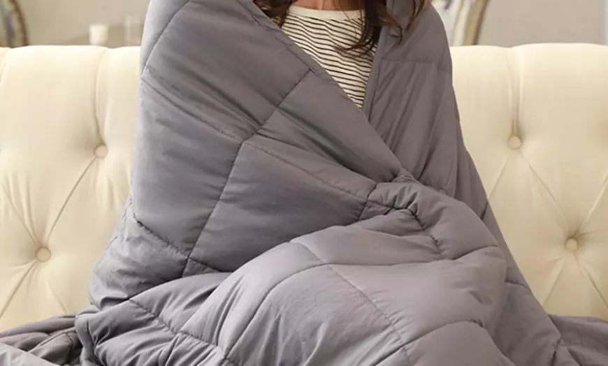 Image 7: Gravity Blanket