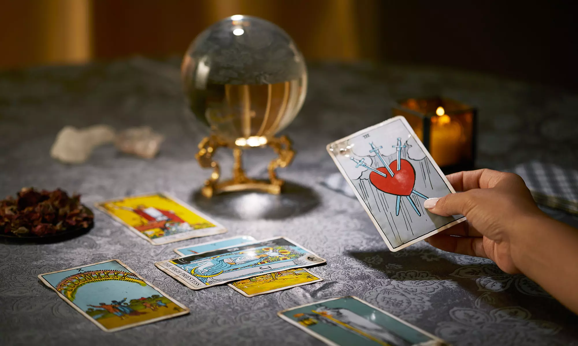 $19 for $40 Worth of Services — Psychic and palm reader - Primary Image