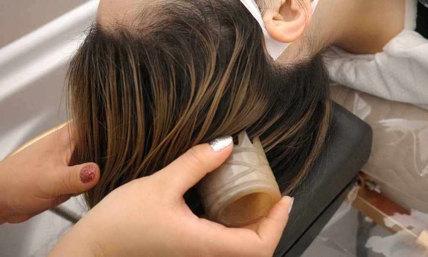 Image 4: Indulge in a Relaxing Head Spa Service for Ultimate Hair Rejuvenation