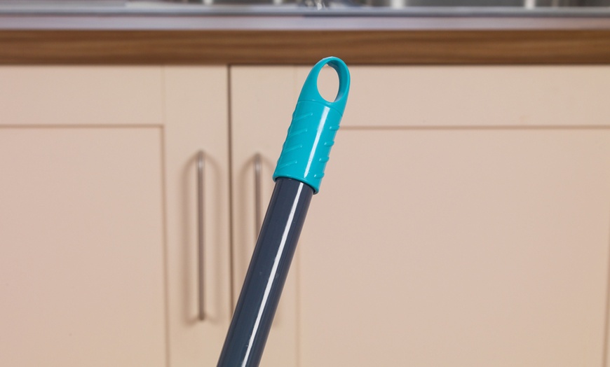 Image 3: Beldray Sweepmax Cleaning Broom