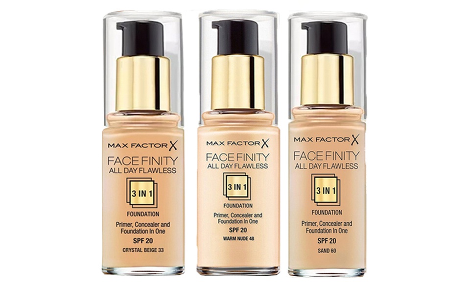2 o 3 fondotinta Max Factor Face Finity