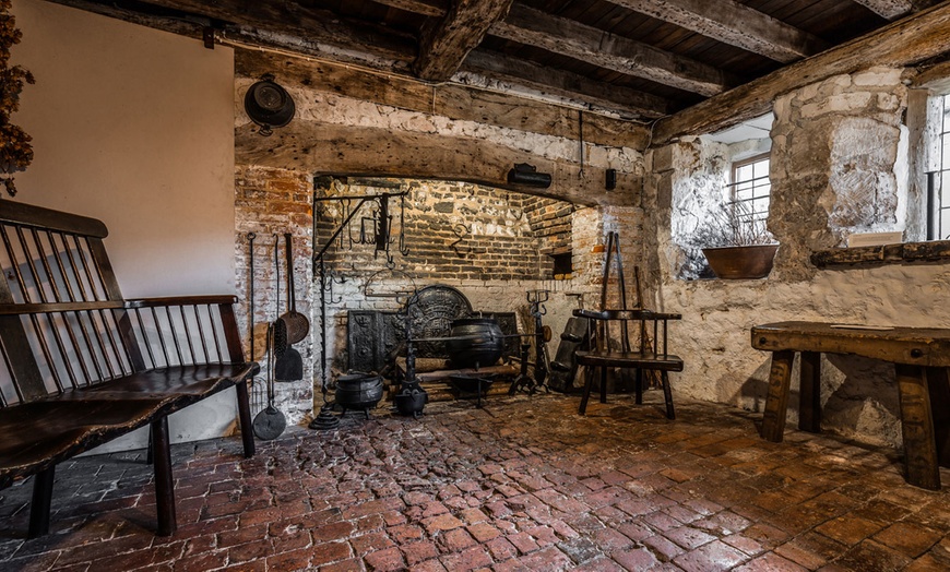 Image 3: Anne of Cleves House Museum Entry: Child (£4.50), Adult (£5.95)