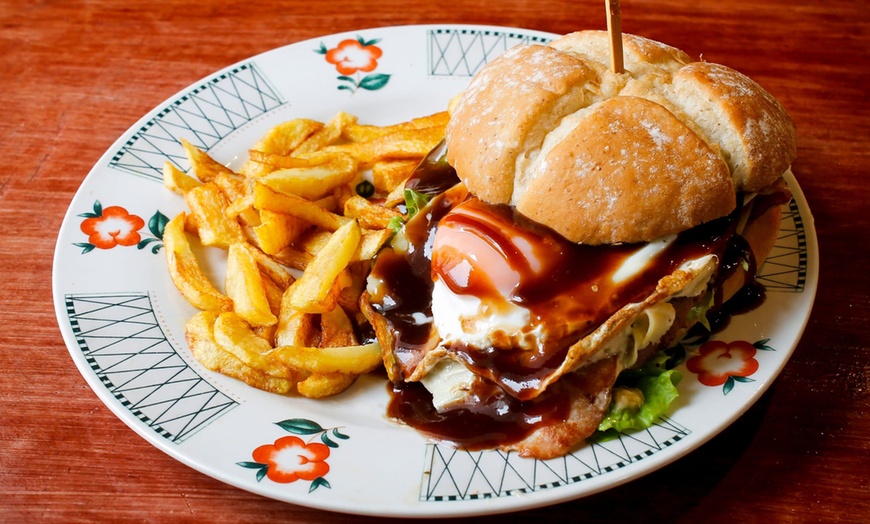 Image 5: ¡Dúo delicioso! Menús para 2: hamburguesas y cachopines 