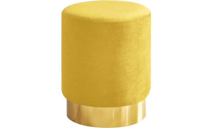 Image 26: Pouf con design a cilindro