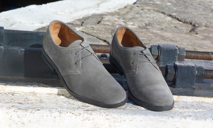 Image 5: Men's Suede Desert Shoes