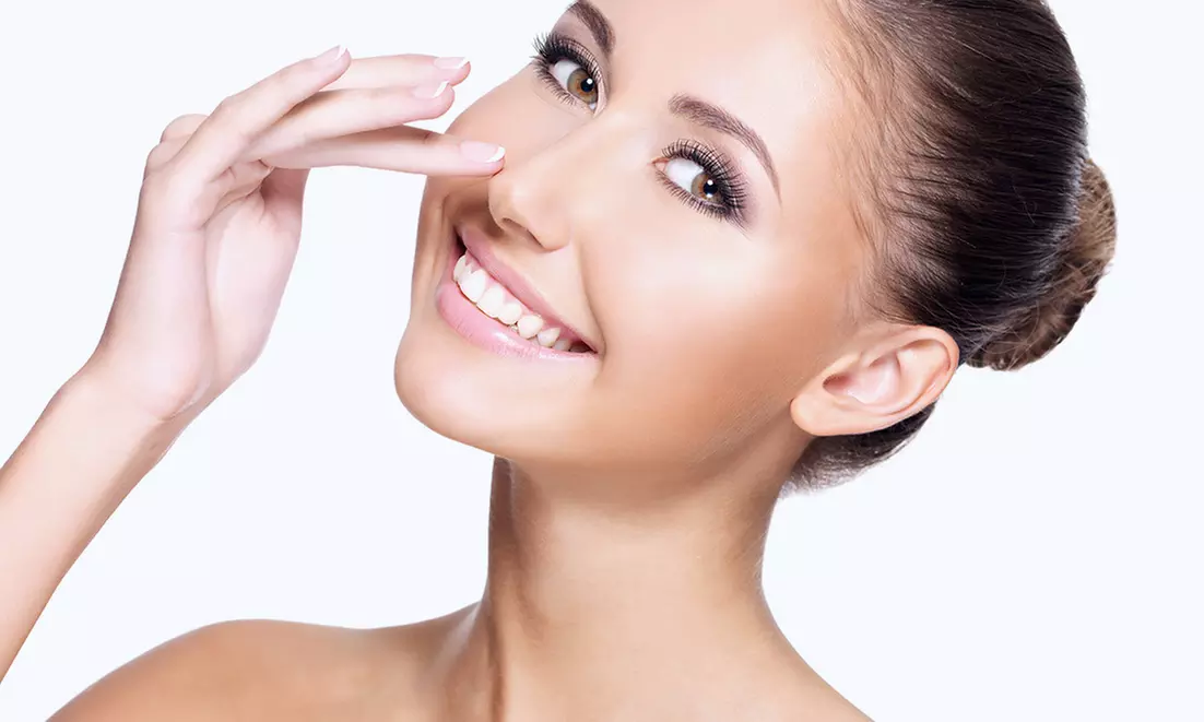 Tratamiento facial inyectado con efecto antiarrugas en zona a elegir con Dr. Edert González - Image 5