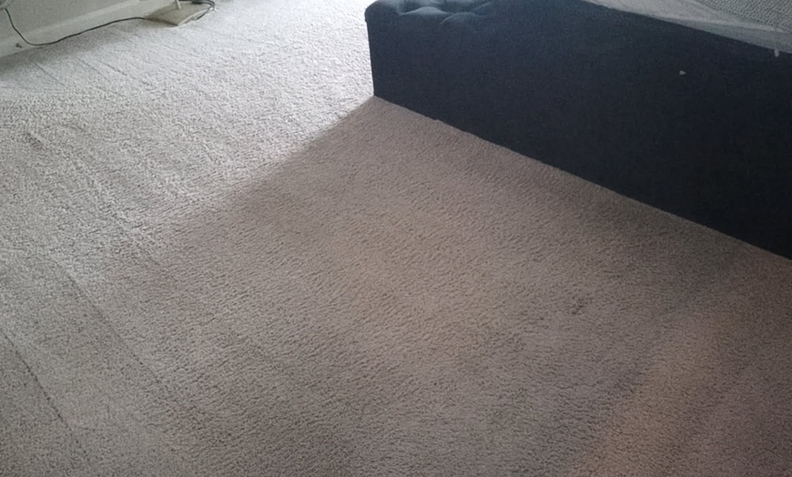 Image 6: Steam Cleaning for 3, 4, 5, 6, or 7 Rooms, One Hallway, Closets & More