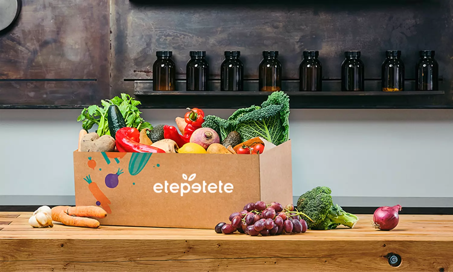 Wertgutschein über 25,99 € oder 29,99 € anrechenbar auf Boxen mit krummem Bio-Obst und Bio-Gemüse von etepetete - Primary Image