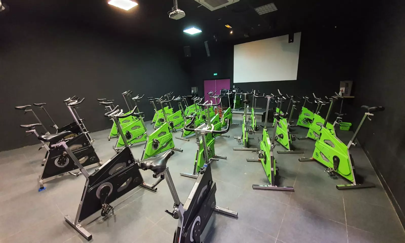 Jusqu'à 59% de remise sur Salle de remise en forme chez Familly Fitness CLAYE-SOUILLY