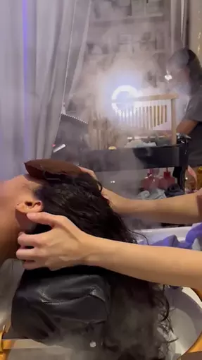 70 or 110-Min Luxury Head Spa w/Massage on Neck & Scalp + Mini-Facial 