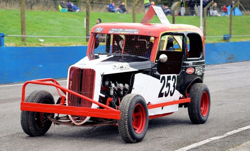 Image 3: Stock Car and Hot Rod Racing