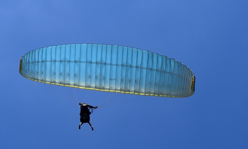 Image 4: Vuelo en parapente con Parapente Factory