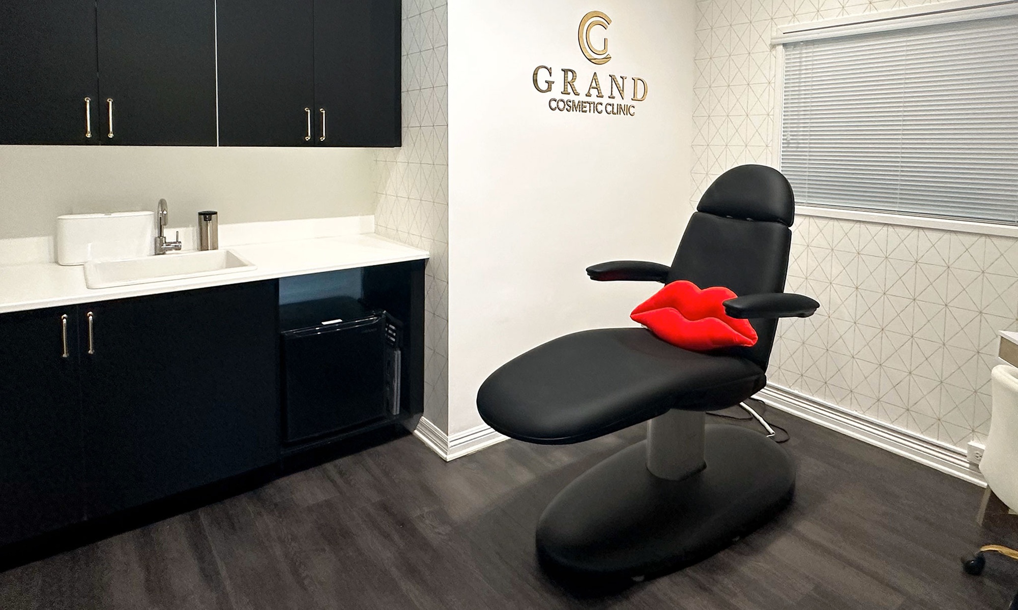 Up to 45% Off on Injection-Other-Dysport, Xeomin at Grand Cosmetic Clinic