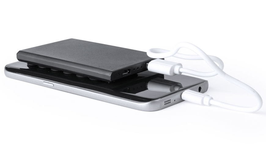 Image 2: Suction Hold 2000mAh Power Bank