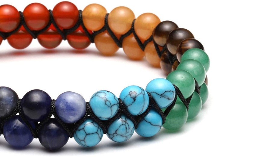 Image 3: Bracelet à pierres représentant les 7 chakras