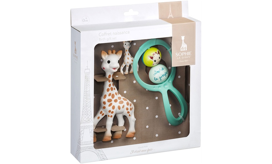 Image 1: Sophie La Giraffe Baby Gift Box