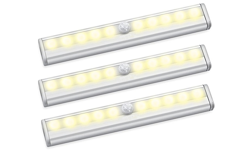 Image 4: Wireless LED Light Bar