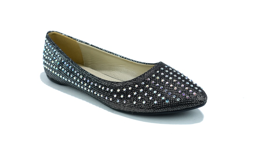 Image 11: Women's Flat Pumps 