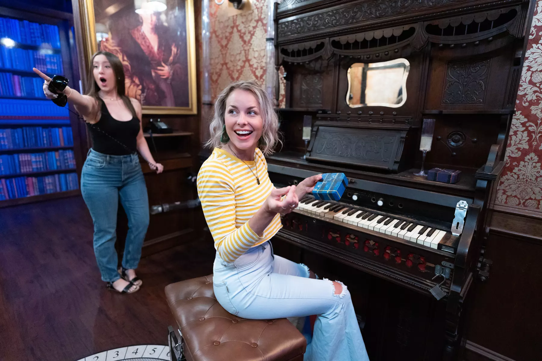 Private Escape Room Thrill for 4 to 6 People—Any Day, Any Time