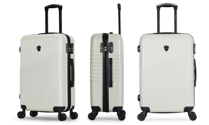 Image 11: Four-Piece Luggage Set