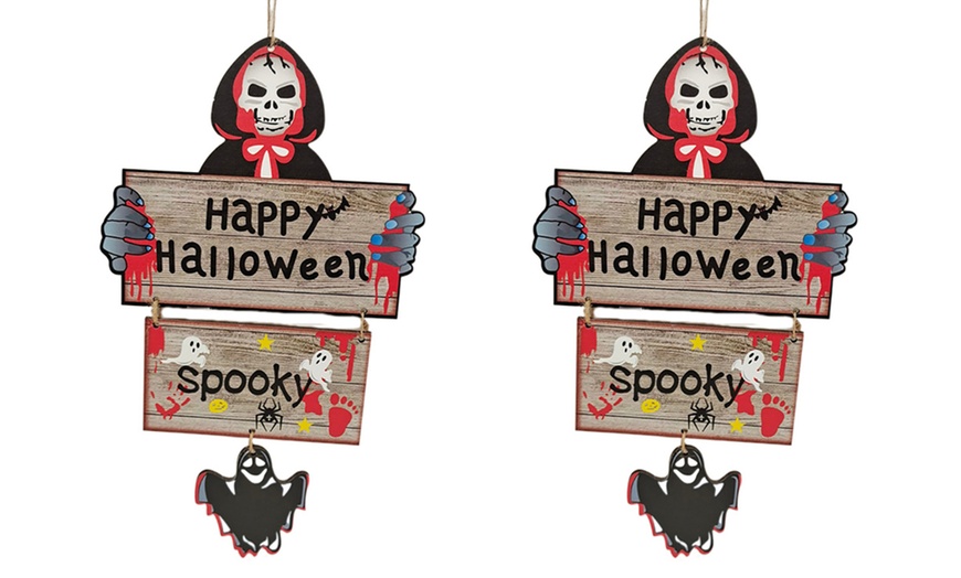 Image 6: Wooden Halloween Decorations Hanging Sign