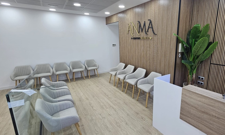 Image 2: 1 o 2 sesiones de rehidratación de labios con dermapen y vitaminas