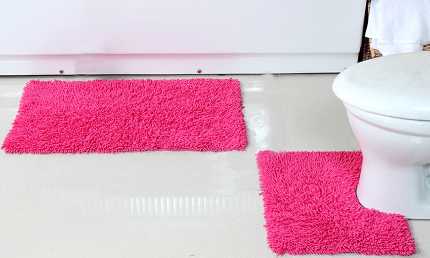 Image 6: Tumble and Twist Bath Mat Sets