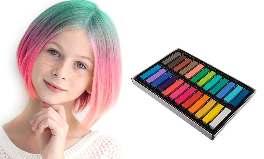 Image 2: Pack of 24 Colourful Hair Chalks