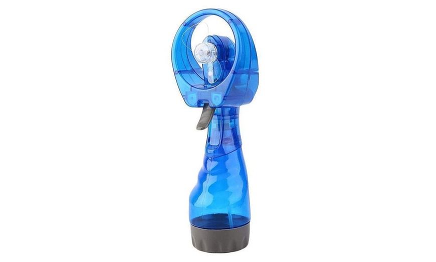 Image 4: Mini ventilator met watersproeier