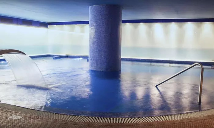 Circuito spa de 4 * para 2 personas con masaje, buffet o ambas