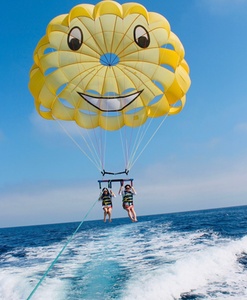 800-Foot Parasail Flight for One - Parasail Catalina Avalon, California